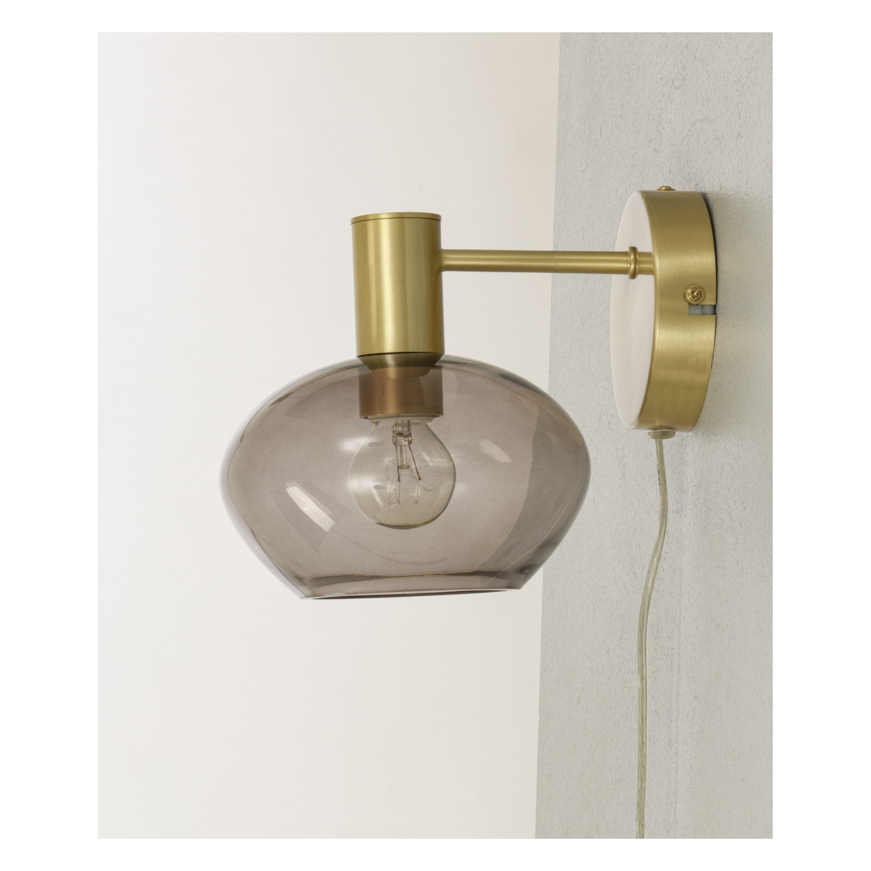 BELL Vägglampa Matt Mässing/Rök